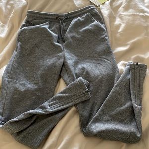 NWT youth sweatpants
